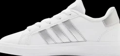New biało-srebrne sneakersy dziewczęce GRAND COURT 2.0 K Dzieci Sportowe