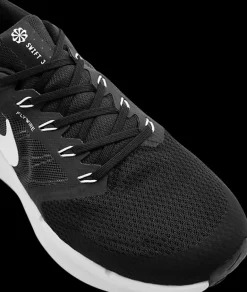 Online czarno-białe sneakersy męskie Run Swift 3 Męskie Sportowe|Markowe