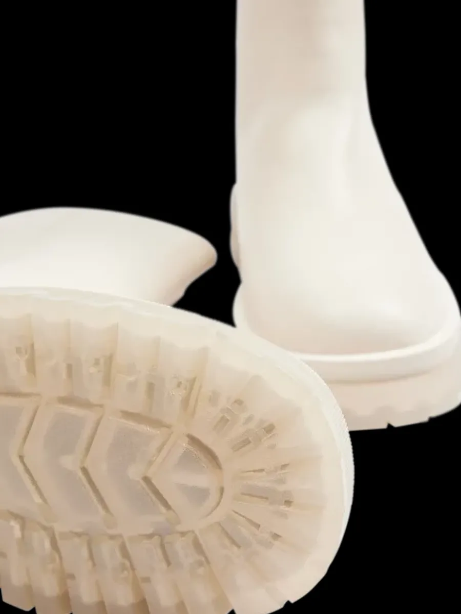 Hot kremowe botki damskie w minimalistycznym stylu Damskie Botki