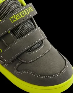 Sale szare sneakersy dziecięce na jaskrawej podeszwie Dzieci Sportowe